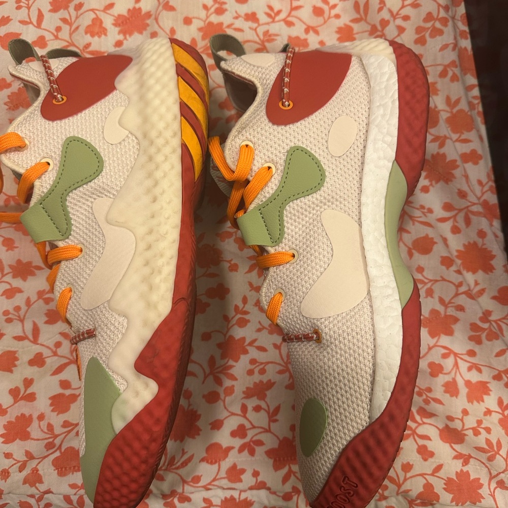 Men’s adidas Harden Vol. 6 Athletic Shoes - Picture 6 of 9